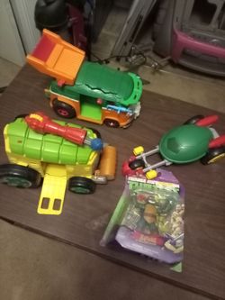 Teenage Mutant Ninja Turtles Toy Lot