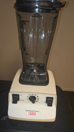 Vitamix - Excellent Condition