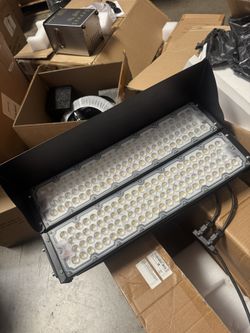 480W LED Stadium Flood Light 6000K IP65 Outdoor Sports Field Light Used