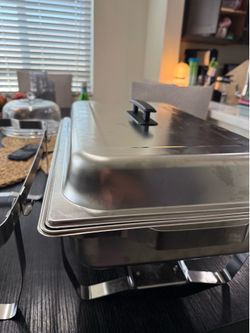 Warming dish 8 qrt  3 count all for 40