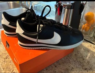 Nike Cortez . Size 5 youth