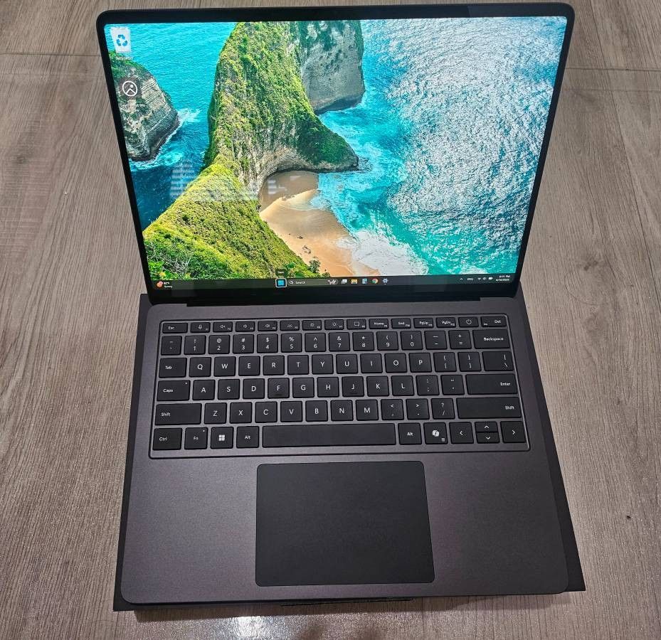 Microsoft Surface Laptop 7 Laptop - 13.8"
