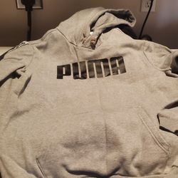 10 Men Sweaters Size Medium For $50