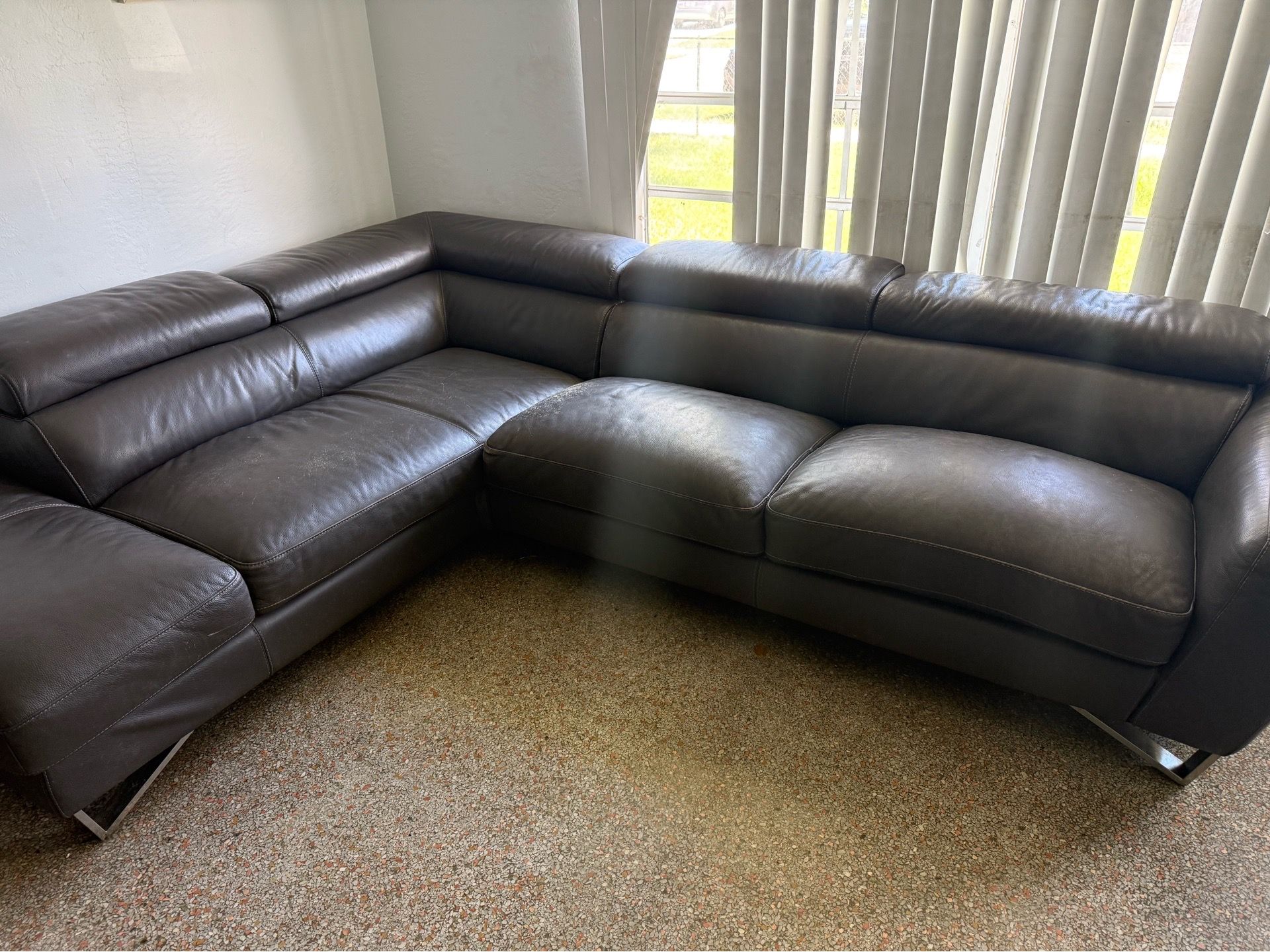 Leather sectional sofa