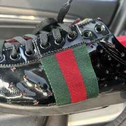 RARE GUCCI SHOES 
