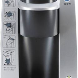 Cafetera doméstica Keurig K-Cup, 11.1 x 10 pulgadas, Plateado. Coffee maker 