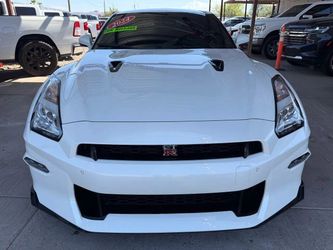 2024 Nissan GT-R