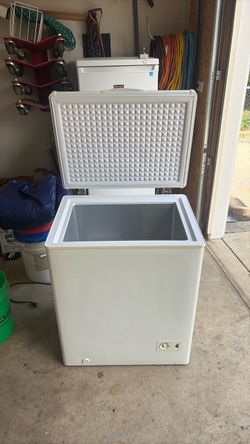 Chest freezer