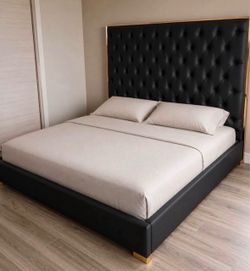 Brand new bed frame / Delivery available