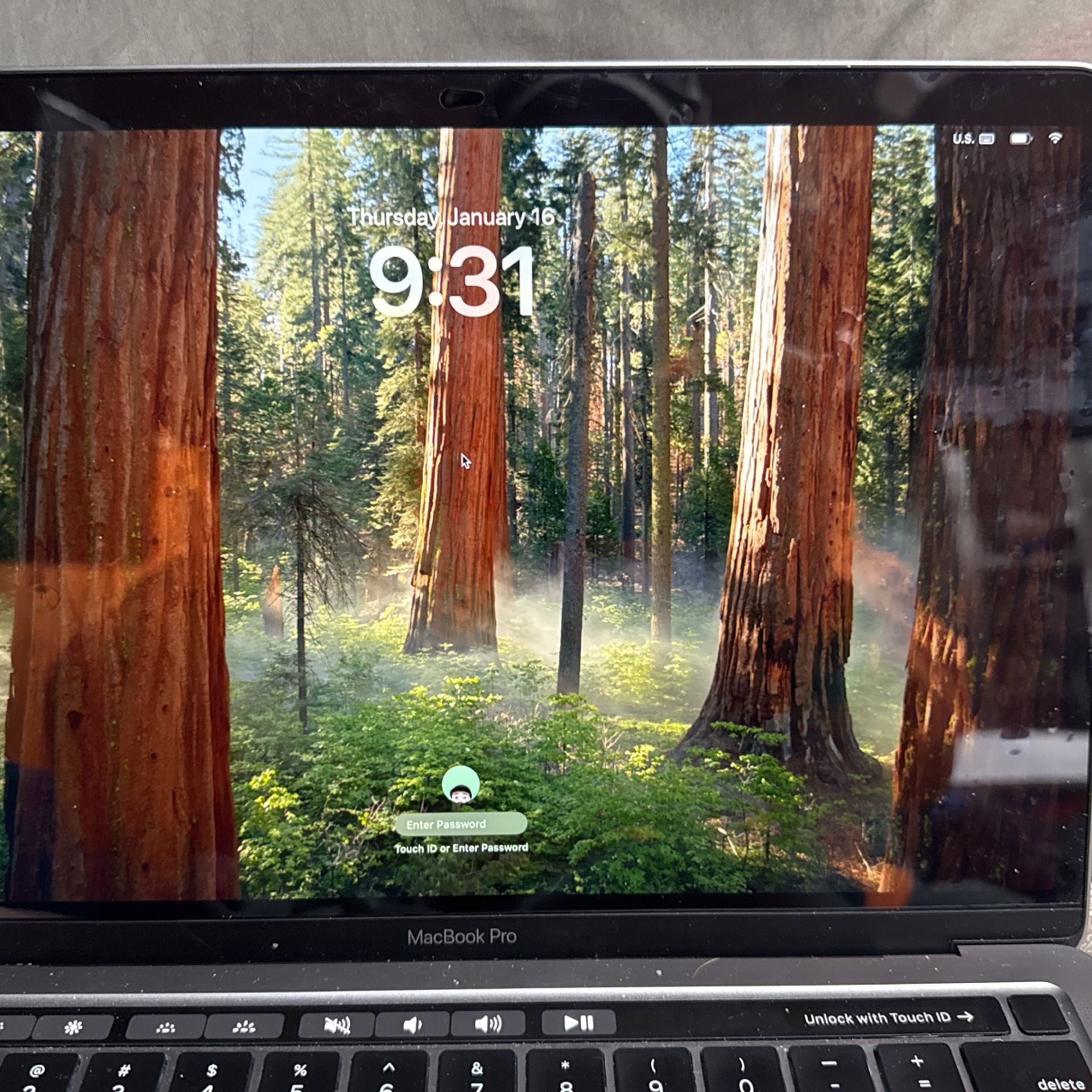 M2 MacBook Pro 13” A2338 8GBRAM/256GB SSD