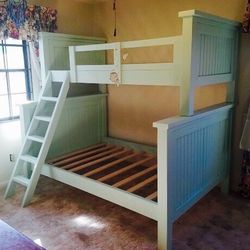 Bunk bed loft bed twin over full Bunkbed 