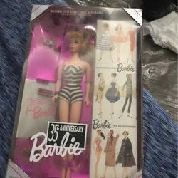 Vintage 1959 Barbie Doll 