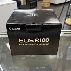 Canon EOS R100 24.2MP Black Kit Canon RF-S 18-45mm  F/4.5-6.3 IS STM 