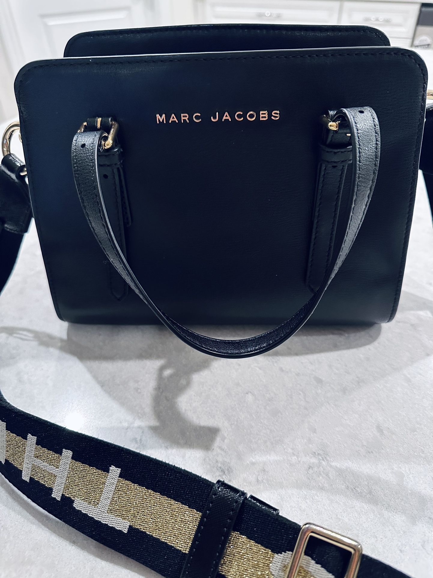Marc Jacob’s Logo Strap Crossbody Bag
