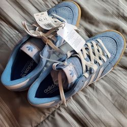 Adidas skate shoes Nora