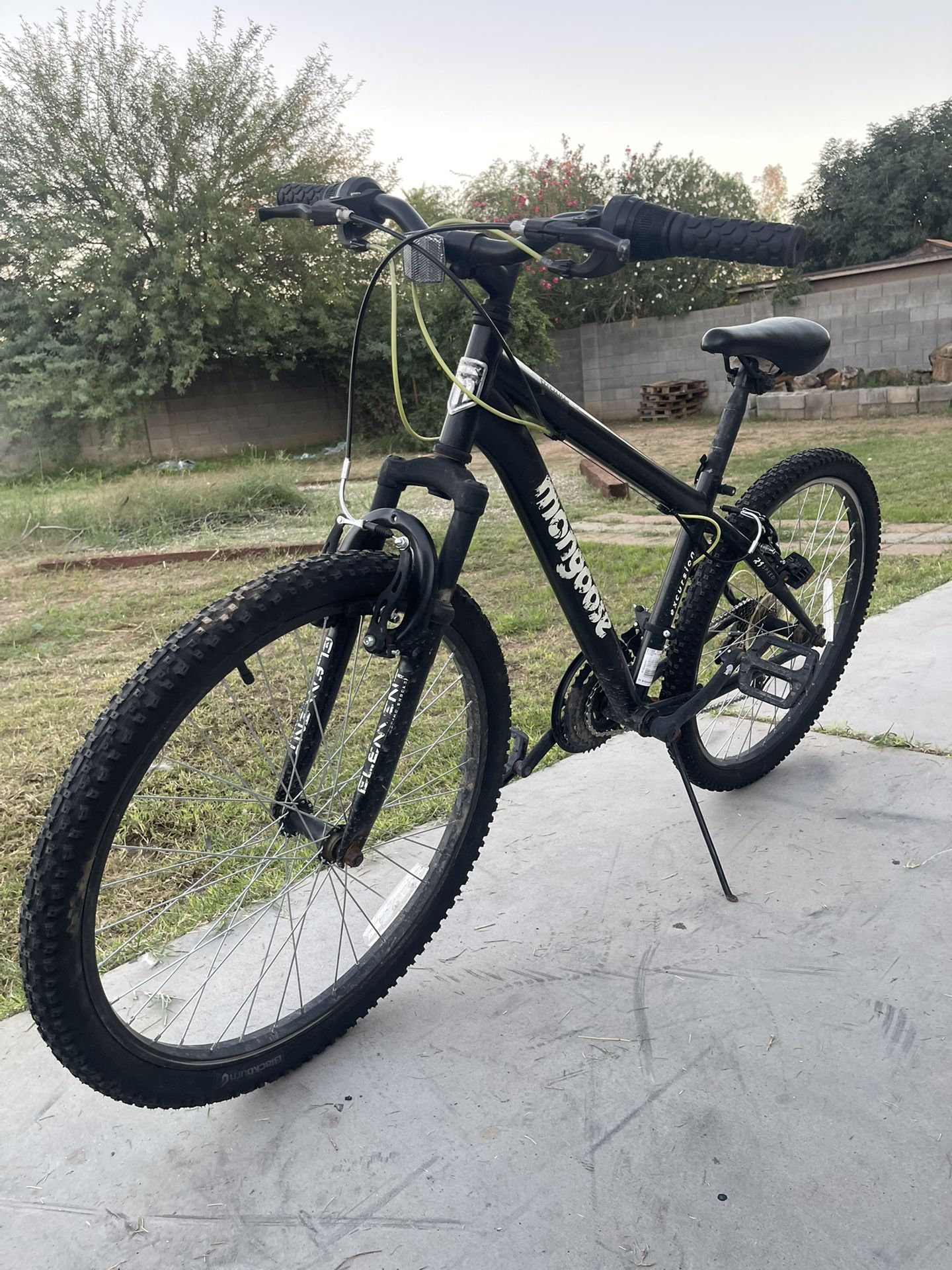 Boys/Mens 7 Speed Mongoose Mountain Bike(24’)