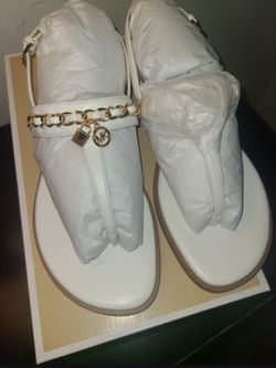 Elsa sandals In Optic White In 9.5