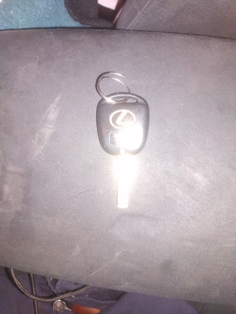 Lexus 3 Button Keyfob Oem