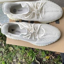 Yezzy 350 V2 BONE