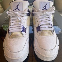 Jordan 4 Retro Metallic Purple