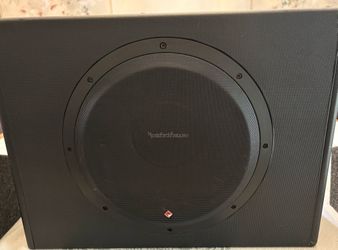 Rockford Fosgate powered Subwoofer