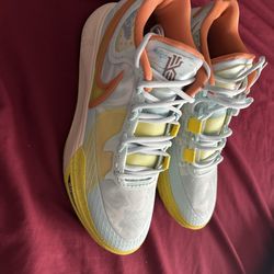 Nike Kyrie 8 'Eagle' basketball shoe