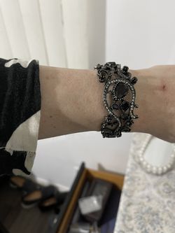 Brand New Turkish Braslet Black Color Pick Up Raseda And Vanowen 