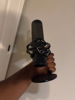 Hyperquadcast Mic