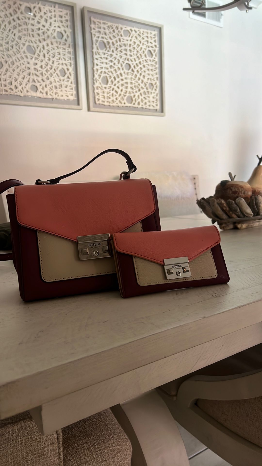 Guess set