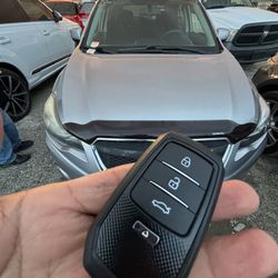 Llaves De Autos / Car Keys And Remotes 