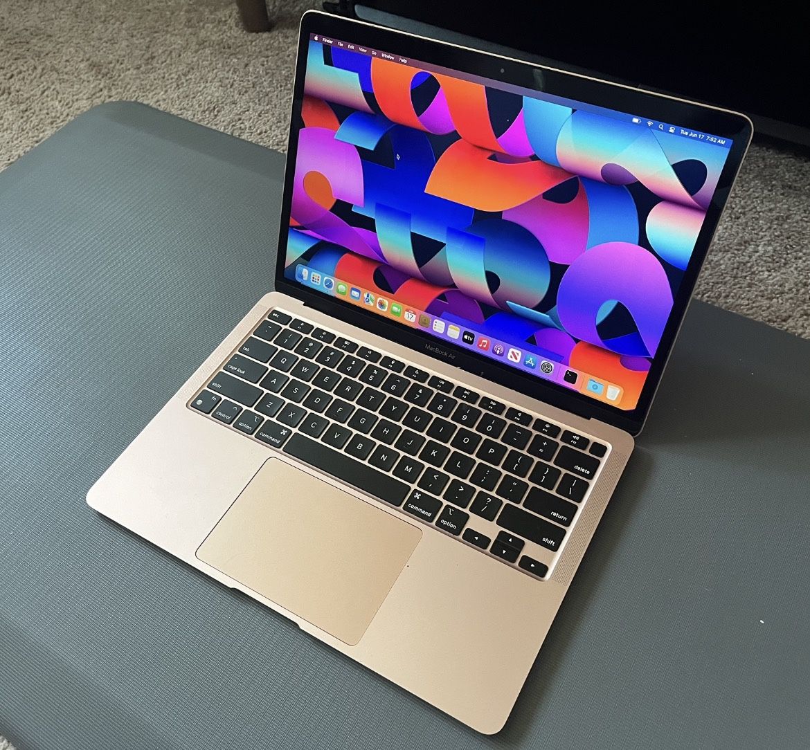 13” Macbook Air M1 Laptop Computer