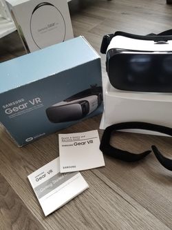 oculus wireless VR headset gear Samsung virtual reality TV