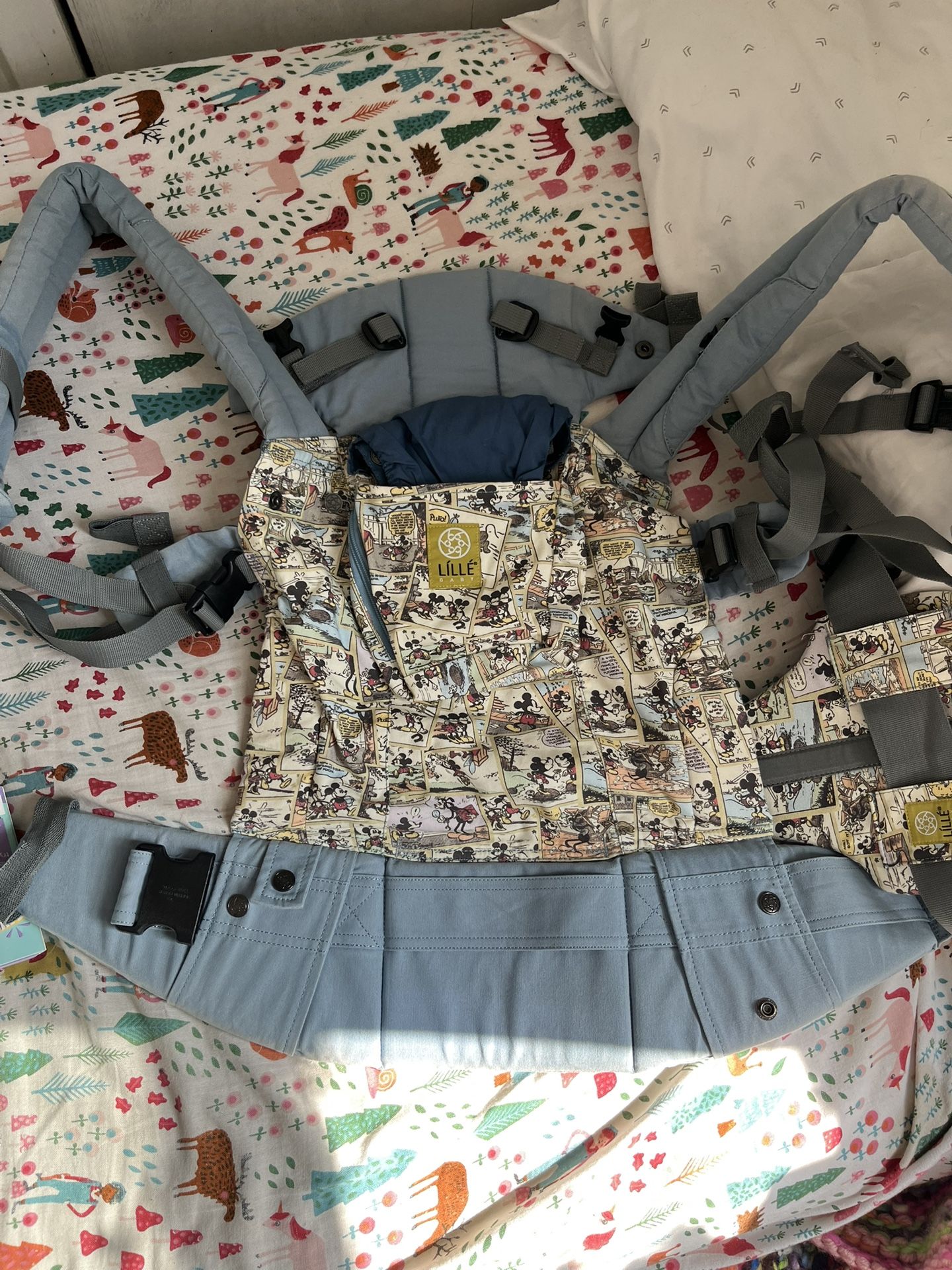 Lillebaby Carrier & Matching Doll Carrier