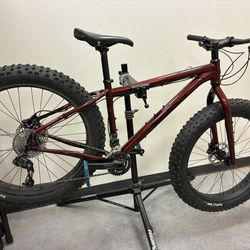 Salsa Mukluk Fat Tire Mountain Bike-Medium