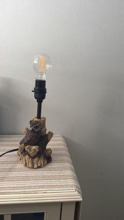Owl on a tree lamp