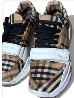 Burberry size 36