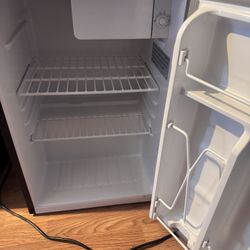 Kenmore mini fridge