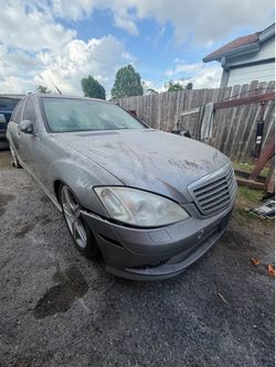 2009 Mercedes S550 PART OUT PARTS ONLY
