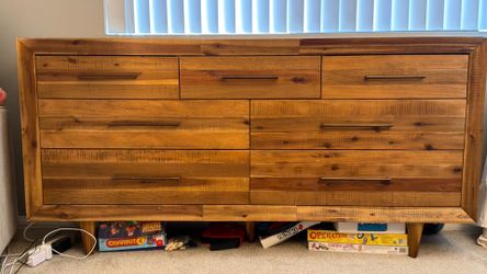 West Elm Alexa 7-Drawer Dre