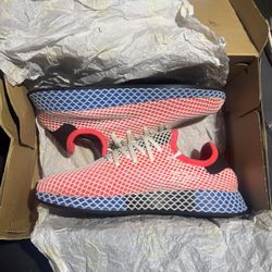 ADIDAS DEERUPT 