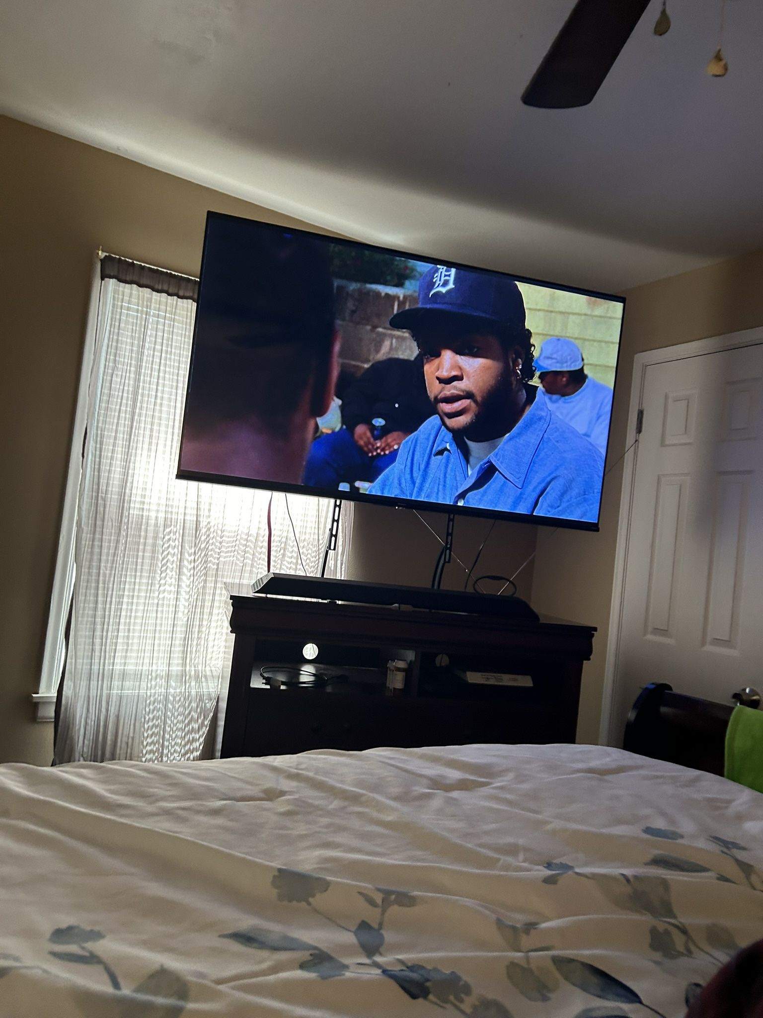 Furniture and Tvs