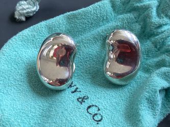 Tiffany’s Perretti Sterling bean clip earrings Thumbnail