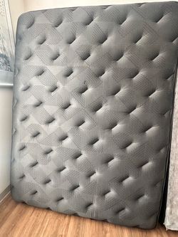 Luxury Complete Bed Set- Tufted Crystal Headboard, Mattress, & Frame