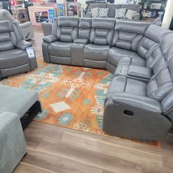New 3pc Grey Leather Reclining Sectional