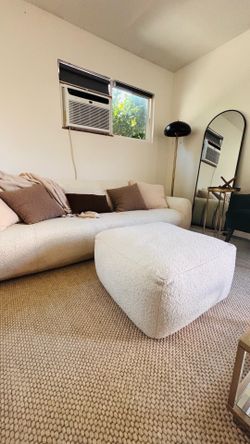 CB2 Boucle Large Pouf – Ivory – 26x26x14