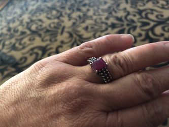 Sterling silver ruby ring size7