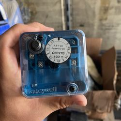 Gas Pressure Switch 