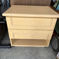 Two Drawer Night Stand, Drawer Open Easy, Small Scratches, This Is Not A Missing Drawer, They Both Have  2 Drawer