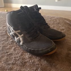 Black Wrestling Shoes For Kids Size 4 