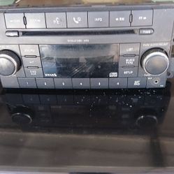 Chrysler AM FM RADIO CD PLAYER BLUETOOTH 